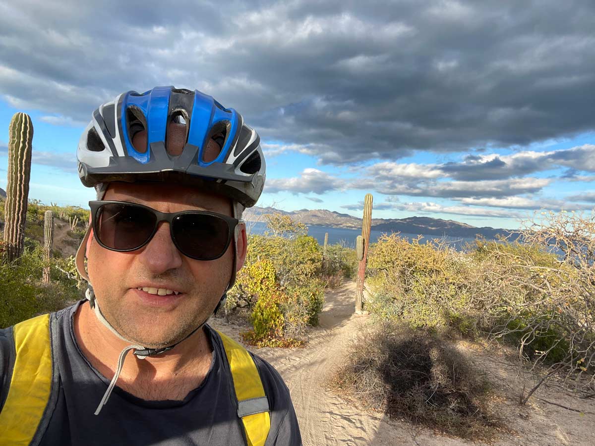 Biking up Pista Pista in El Sargento
