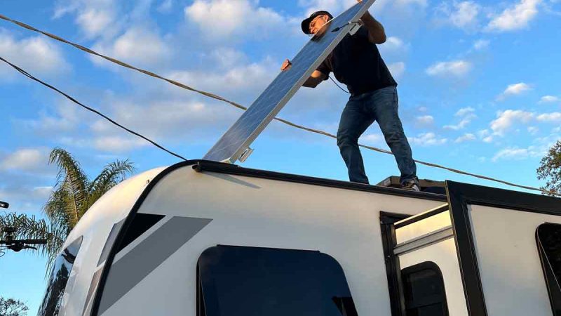 Mounting Renogy Solar Panels onto GeoPro Trailer